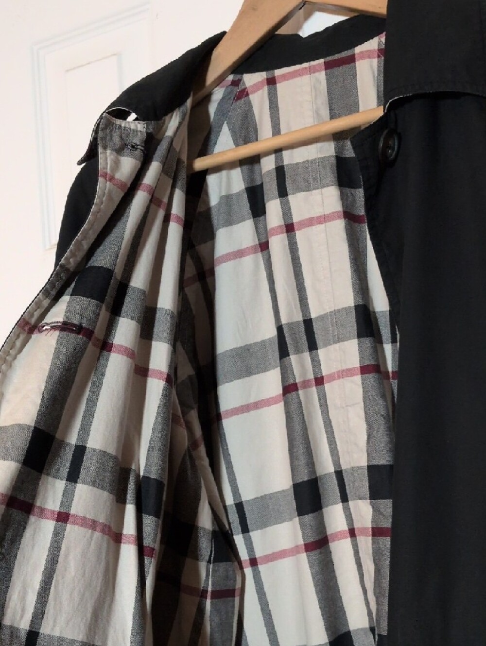 Pendleton women's reversible Black Trench Coat with Plaid Trim and Hat M - Picture 5 of 12
